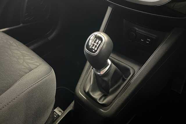 Hyundai IX20 1.6 SE Euro 6 5dr Grey