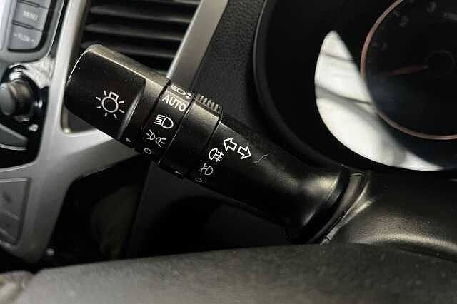 Hyundai IX20 1.6 SE Euro 6 5dr Grey