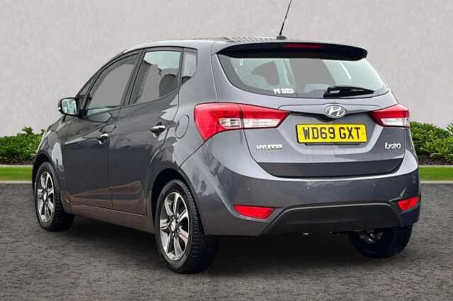 Hyundai IX20 1.6 SE Euro 6 5dr Grey