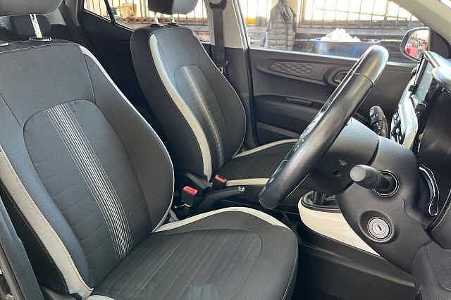 Hyundai I10 1.2 Premium Euro 6 (s/s) 5dr Black