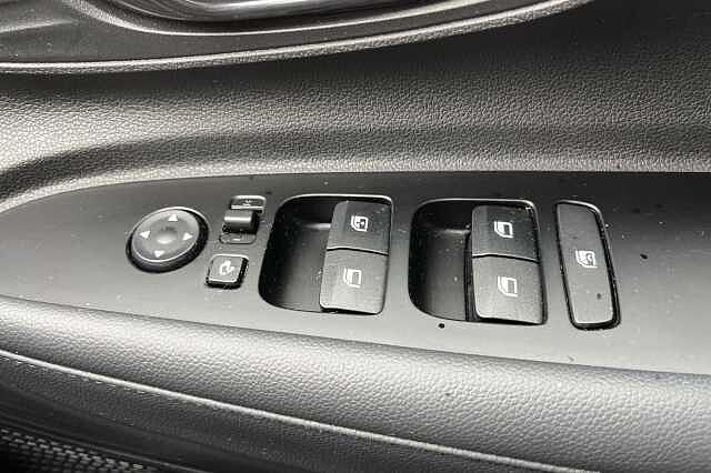 Hyundai BAYON 1.0 T-GDi MHEV Premium Euro 6 (s/s) 5dr