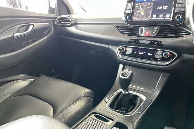 Hyundai i30 1.4 T-GDi Premium SE Fastback Euro 6 (s/s) 5dr