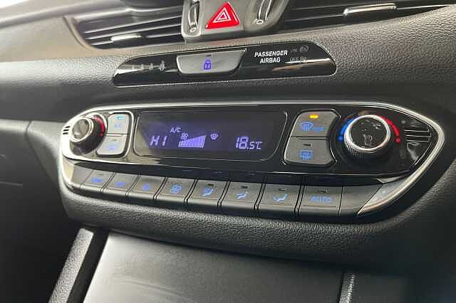 Hyundai i30 1.4 T-GDi Premium SE Fastback Euro 6 (s/s) 5dr