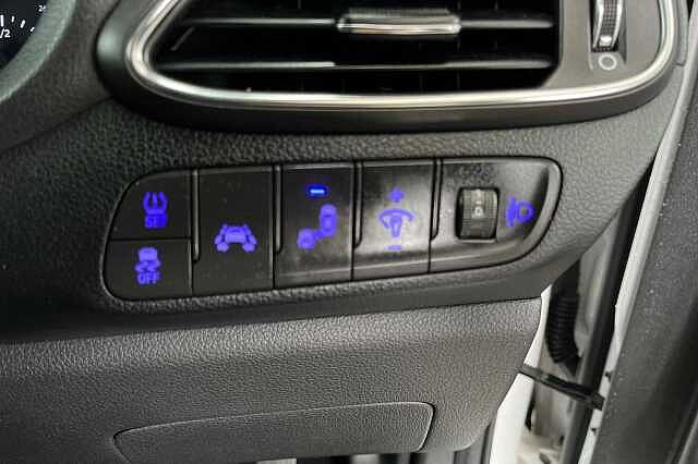 Hyundai i30 1.4 T-GDi Premium SE Fastback Euro 6 (s/s) 5dr