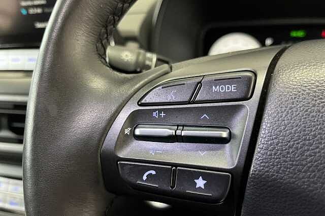 Hyundai KONA 64kWh Ultimate Auto 5dr (10.5kW Charger)