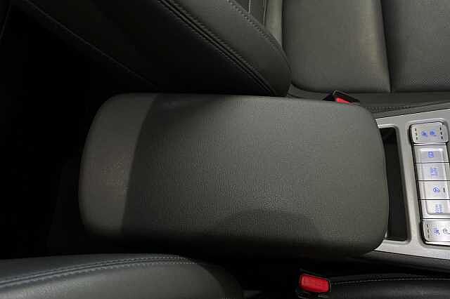 Hyundai KONA 64kWh Ultimate Auto 5dr (10.5kW Charger)