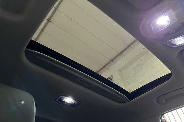 Hyundai KONA 64kWh Ultimate Auto 5dr (10.5kW Charger)