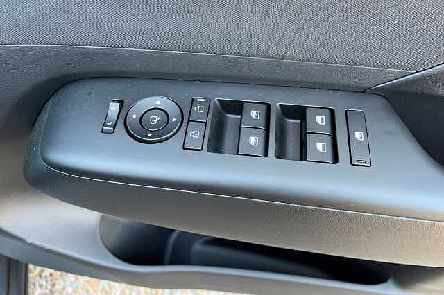Hyundai KONA 1.6 T-GDi Advance DCT Euro 6 (s/s) 5dr Grey