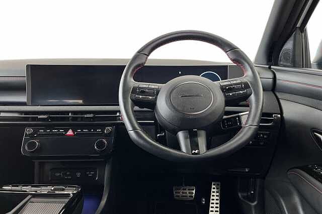 Hyundai TUCSON 1.6T N Line Auto Euro 6 (s/s) 5dr White