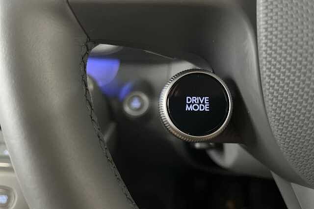 Hyundai INSTER Long Range 49kWh Cross Auto 5dr