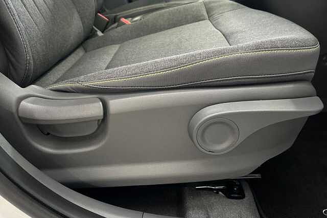 Hyundai INSTER Long Range 49kWh Cross Auto 5dr