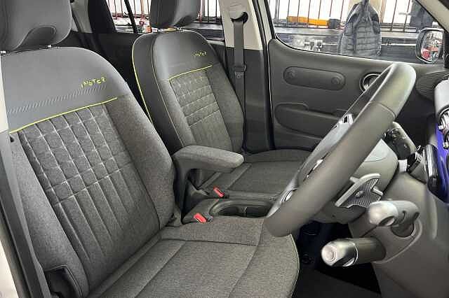 Hyundai INSTER Long Range 49kWh Cross Auto 5dr