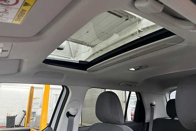 Hyundai INSTER Long Range 49kWh Cross Auto 5dr