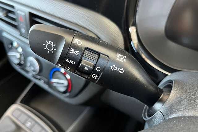 Hyundai I10 1.0 Advance Auto Euro 6 (s/s) 5dr Blue
