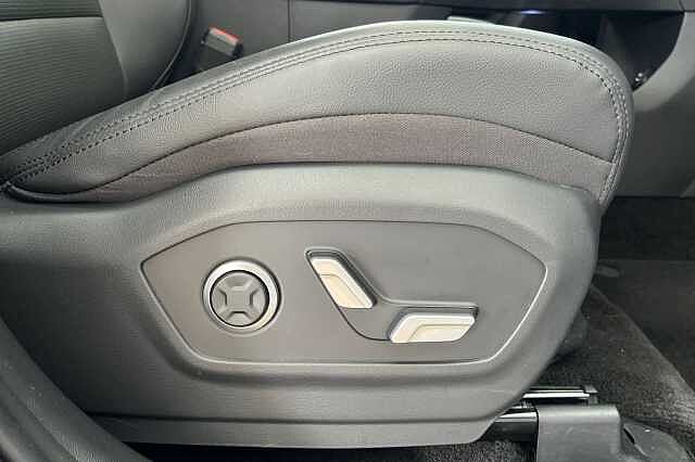 Hyundai Santa Fe 1.6 h T-GDi Ultimate Auto 4WD Euro 6 (s/s) 5dr (7Seat)
