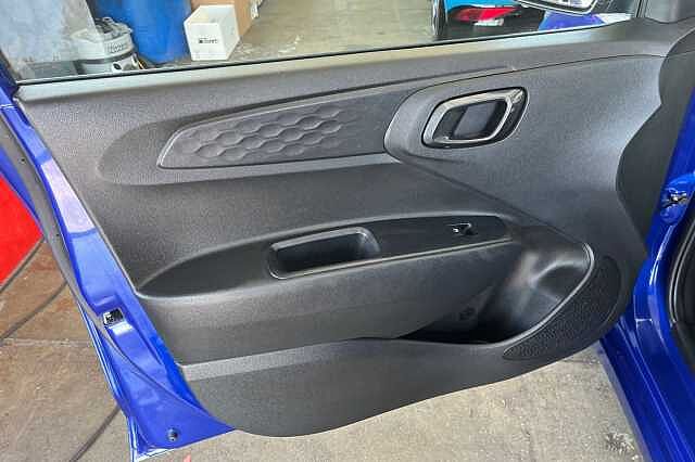 Hyundai i10 1.0 Premium Auto Euro 6 (s/s) 5dr