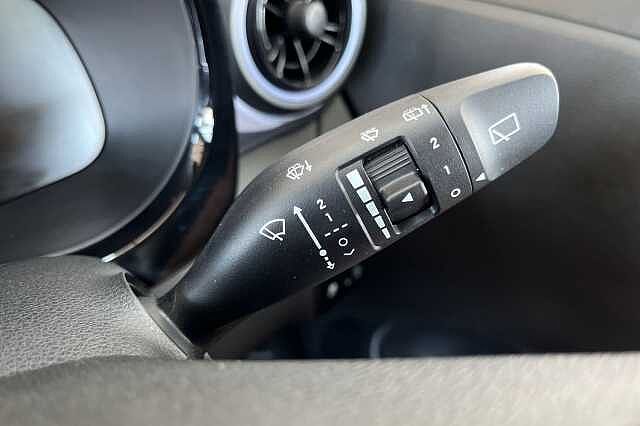 Hyundai I10 1.2 Premium Auto Euro 6 (s/s) 5dr Blue