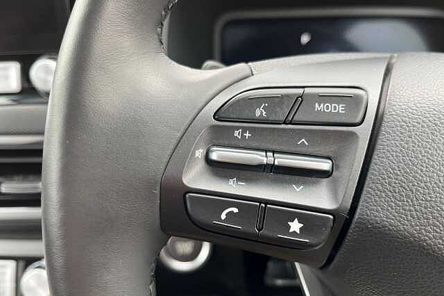 Hyundai KONA 64kWh Ultimate Auto 5dr (10.5kW Charger)