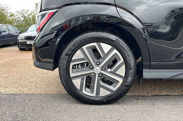 Hyundai KONA 64kWh Ultimate Auto 5dr (10.5kW Charger)