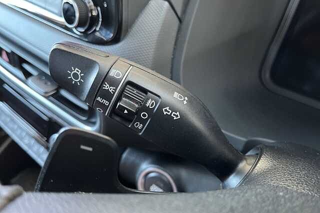 Hyundai KONA 1.6 h-GDi Premium DCT Euro 6 (s/s) 5dr