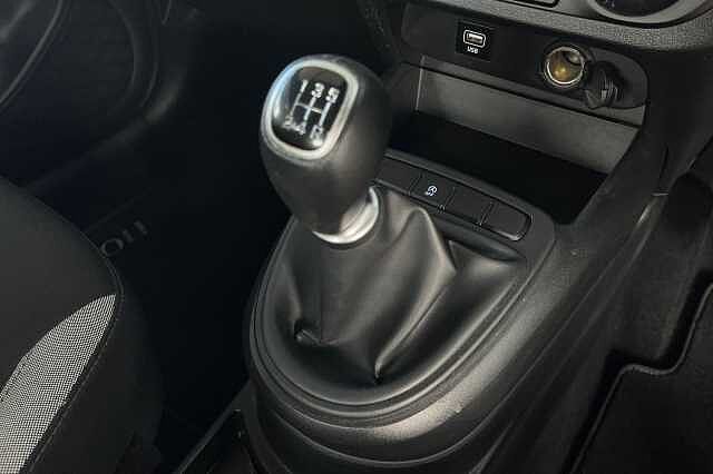 Hyundai i10 1.0 SE Connect Euro 6 (s/s) 5dr