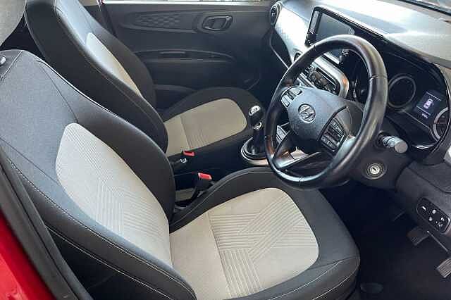 Hyundai i10 1.2 Premium Euro 6 (s/s) 5dr