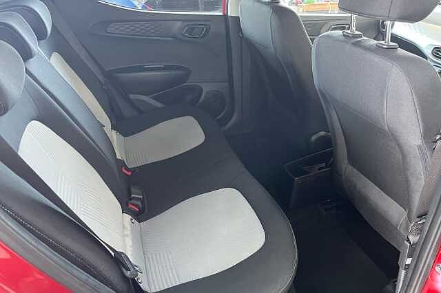 Hyundai i10 1.2 Premium Euro 6 (s/s) 5dr