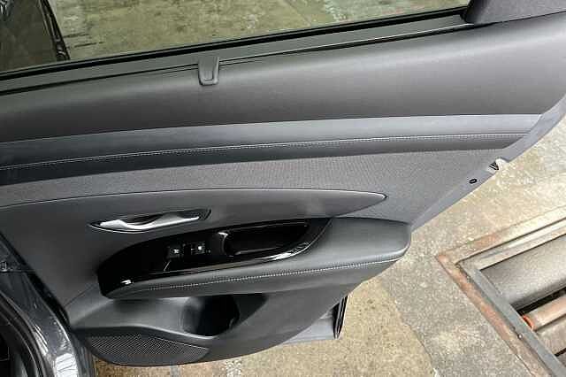Hyundai TUCSON 1.6 T-GDi Ultimate Auto Euro 6 (s/s) 5dr